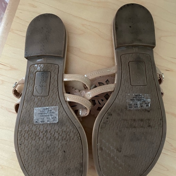 Sandals - Picture 4 of 4